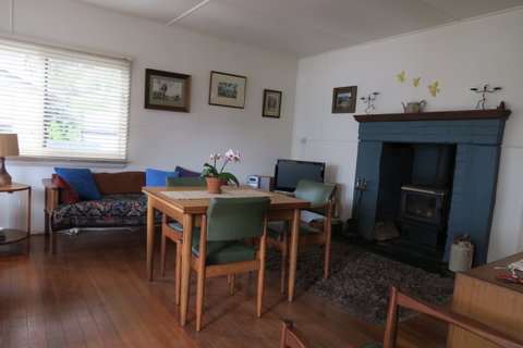 Binalong Bay Beach Shack - Accommodation Resorts 5