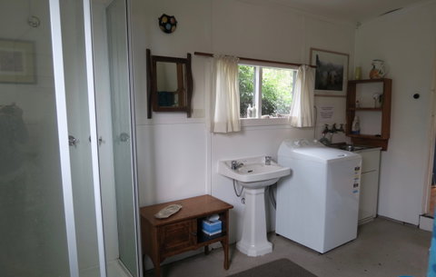 Binalong Bay Beach Shack - Accommodation Resorts 6