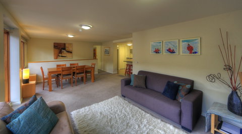 Golden Eagle 2 - Accommodation Resorts 1