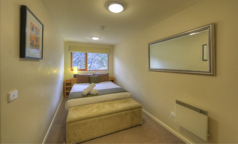 Golden Eagle 2 - Accommodation Resorts 5