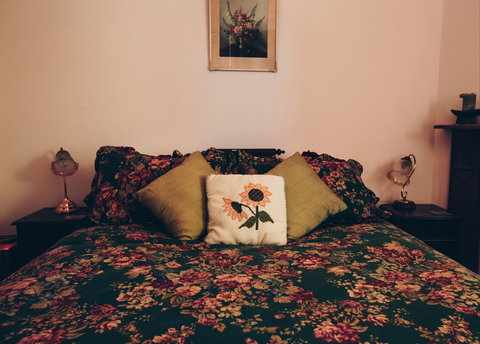 Hamilton House Bed And Breakfast - Accommodation Resorts 2