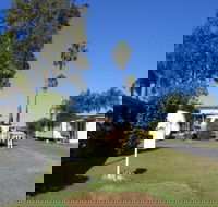 Browns Caravan Park - Accommodation Resorts