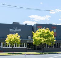 Adelaide Royal Coach - Accommodation Resorts