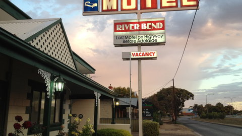 Motel Riverbend - Accommodation Resorts 0