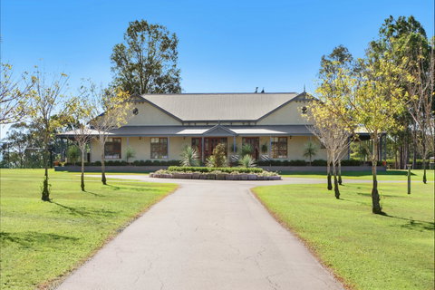 Stonegate - Accommodation Resorts 0