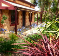The Creek Cottage - Accommodation Resorts