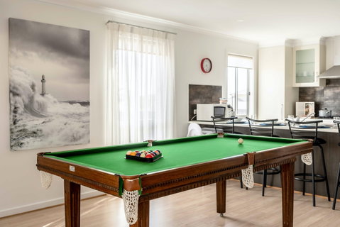 The Palais - Accommodation Resorts 3
