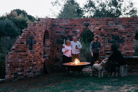 Acre Of Roses - Accommodation Resorts 8