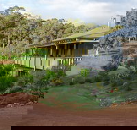 Blue House Bed and Breakfast - Accommodation Resorts