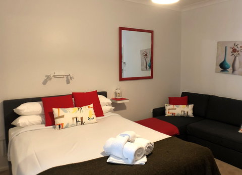 Canberra Short Term And Holiday Accommodation - Accommodation Resorts 3