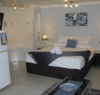 Charm City Motel - Accommodation Resorts