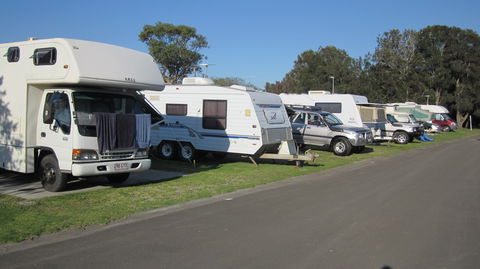 Coral Tree Lodge Tourist Park - Accommodation Resorts 3