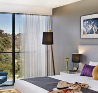 East Hotel  Apartments - Accommodation Resorts