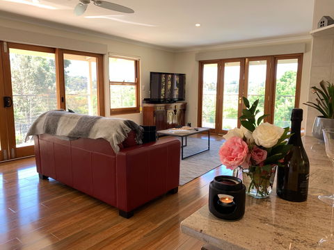 Hahndorf Luxury Lodge - Accommodation Resorts 0