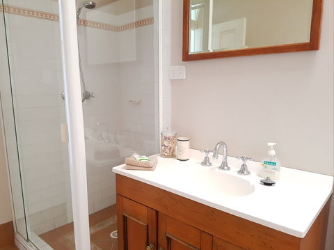 Newcastle Short Stay Apartments - Vista Apartment - Accommodation Resorts 5