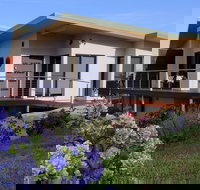 Outlook BnB - Accommodation Resorts