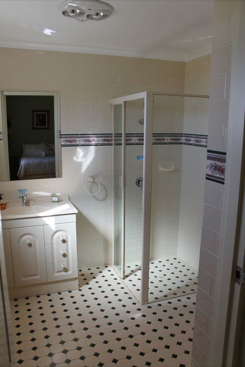 Peggy's Retreat - Accommodation Resorts 4