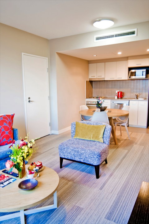 Quest Mascot Apartment - Accommodation Resorts 3