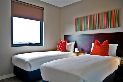 Quest Mascot Apartment - Accommodation Resorts 4