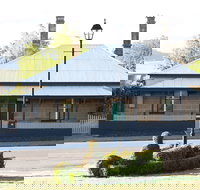 Raffah House - Accommodation Resorts