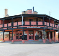 Royal Hotel Mendooran - Accommodation Resorts