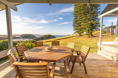 The View In Scotts Head - Accommodation Resorts 5