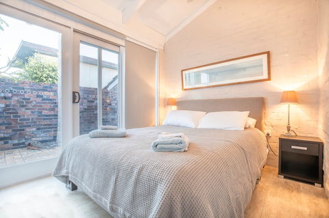 The View In Scotts Head - Accommodation Resorts 11