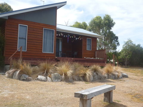 Yakkalla Holiday Cottage - Accommodation Resorts 0