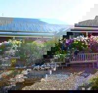 Bed  Breakfast at Tiffanys - Accommodation Resorts