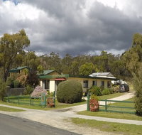 Binalong Bungalows - Accommodation Resorts