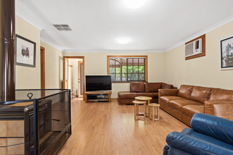 Century21 SouthCoast: Reef & Vines Port Noarlunga - Accommodation Resorts 1