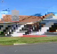 Gillian on Meylin - Accommodation Resorts