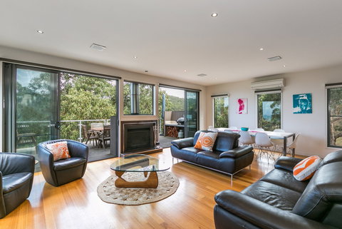 L'Vista Lorne - Accommodation Resorts 0