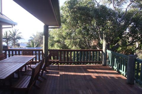 Salty Towers - Accommodation Resorts 0