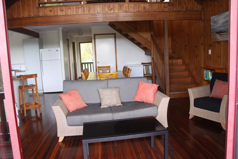 Salty Towers - Accommodation Resorts 1