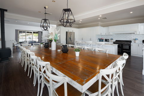 Tharah - Accommodation Resorts 1