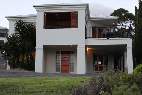 Villa 2 Bay Of Fires - Accommodation Resorts 1