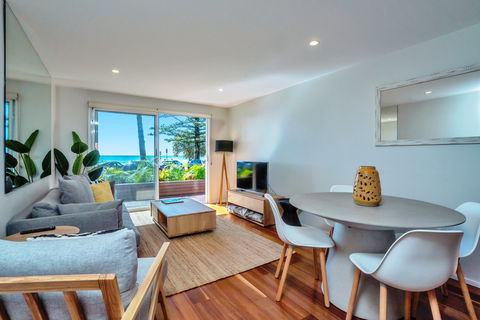 Bujerum Apartments On Burleigh - Accommodation Resorts 2