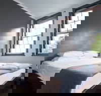 Crown and Anchor Hotel - Accommodation Resorts