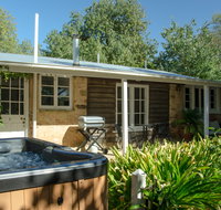Ford Cottage Bed  Breakfast - Accommodation Resorts