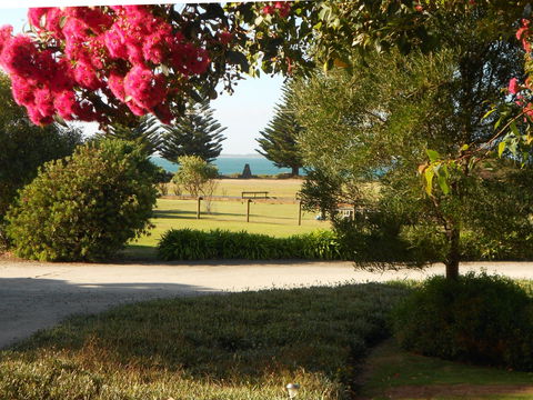 King Island Accommodation Cottages - Accommodation Resorts 1