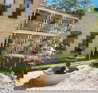 Le Chateau - Accommodation Resorts