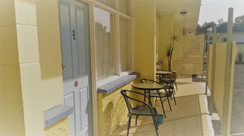 Warren Motor Inn - Accommodation Resorts 2