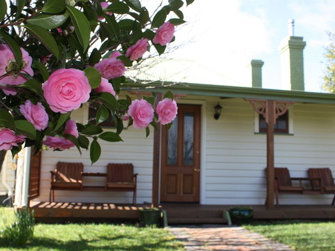 Westbury Gingerbread Cottages - The - Accommodation Resorts 1