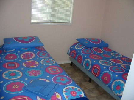 JJ's Holiday Cottages - Mitchell Street - Accommodation Resorts 0