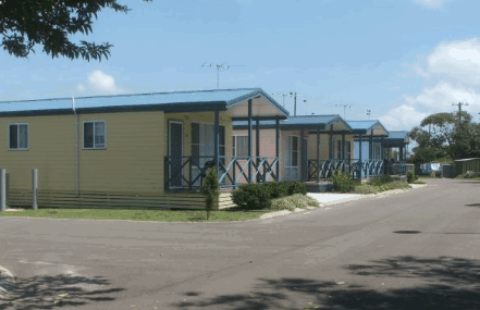 Blacksmiths Beachside Holiday Park - Accommodation Resorts 1