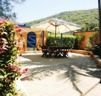 Blueys by the Beach Motel - Accommodation Resorts
