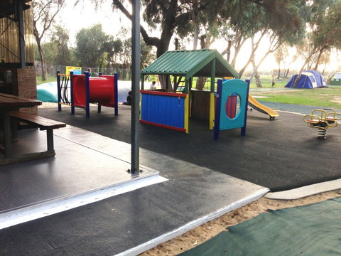 Mandurah Caravan And Tourist Park - Accommodation Resorts 5