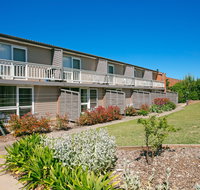 Bathurst Apartments