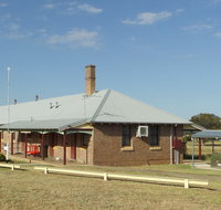 Binnaway Rail Heritage Barracks - Accommodation Resorts